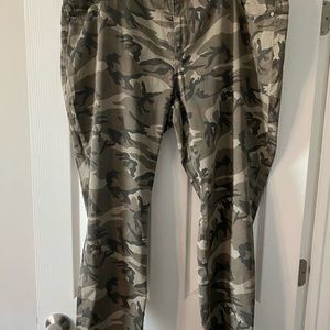Arizona Camo jeans 24W